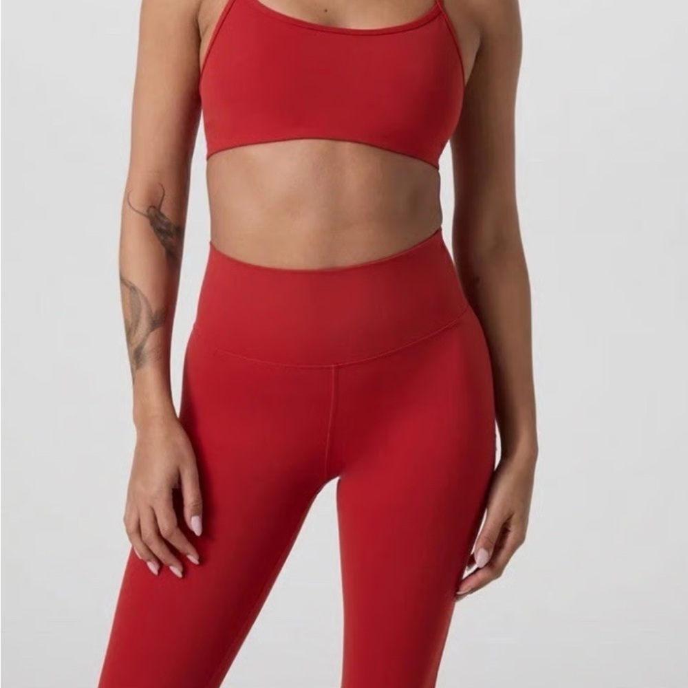 Vuori All the Feels Leggings - XS Scarlet